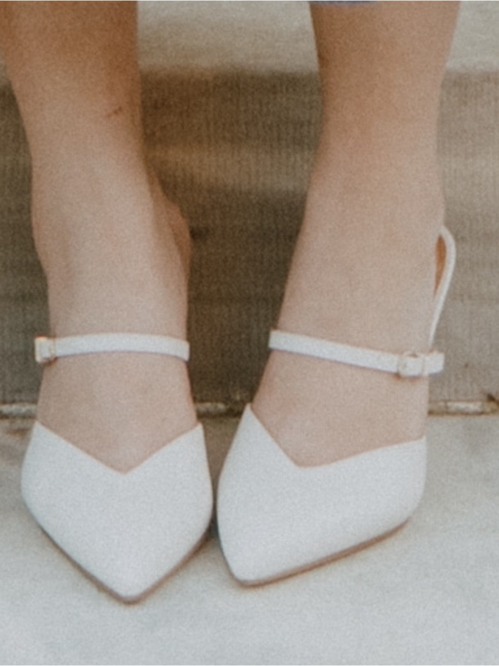 DV by Dolce Vita White Pointed Toe Slingback Mules